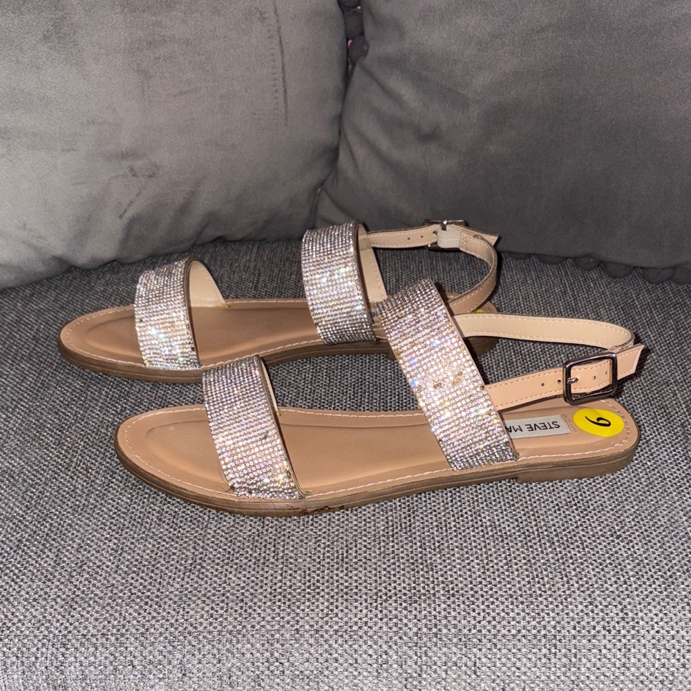 Steve Madden Diamond Strap Sandals 💎 - Picture 1 of 6